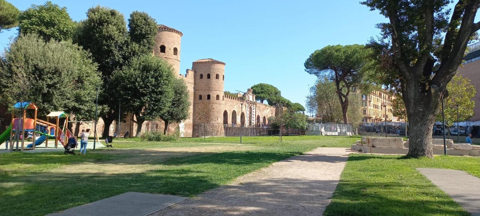 Easylife Apartment Rome Bagian luar foto